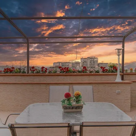 La Terrazza Nel Centro Villa Naples Exterior photo